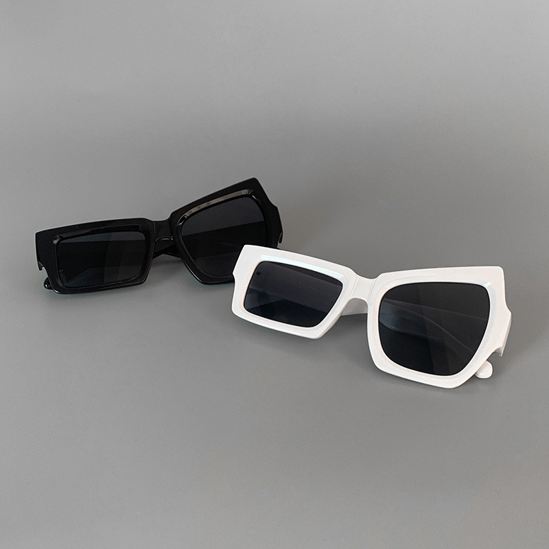 New Vintage Man Irregular Sung – Photography Fashion Bewertung und Preis