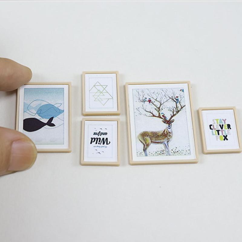 1 Set Doll House DIY Accessori – Photography Gallery Bewertung und Preis